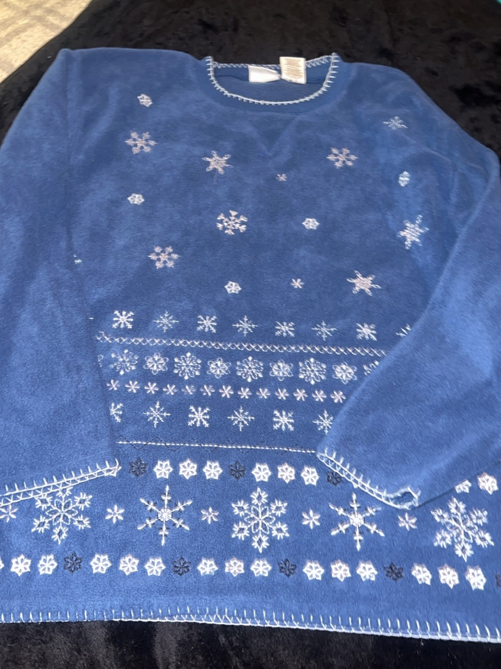 Bobbie Brooks Blue Snowflake Crewneck Sweater